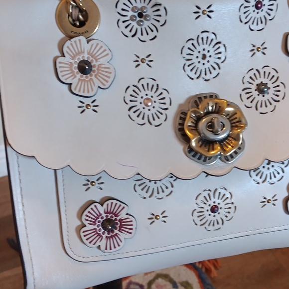 Coach Parker Tea Rose Cut Out Crossbody/shoulder Bag - Picture 4 of 16